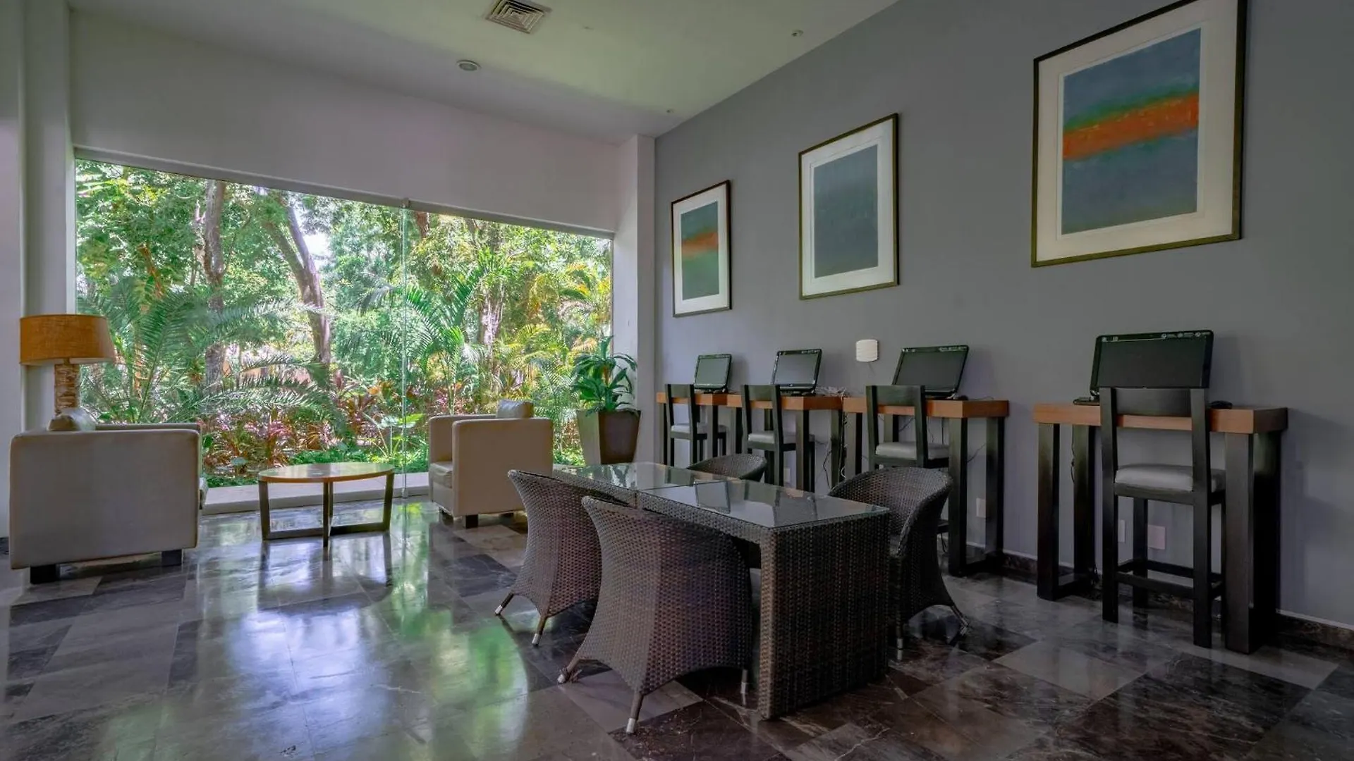 2 Bedroom Condo With 4 Pools & Gym - Vaiven 124 - Playacar プレヤデルカーメン