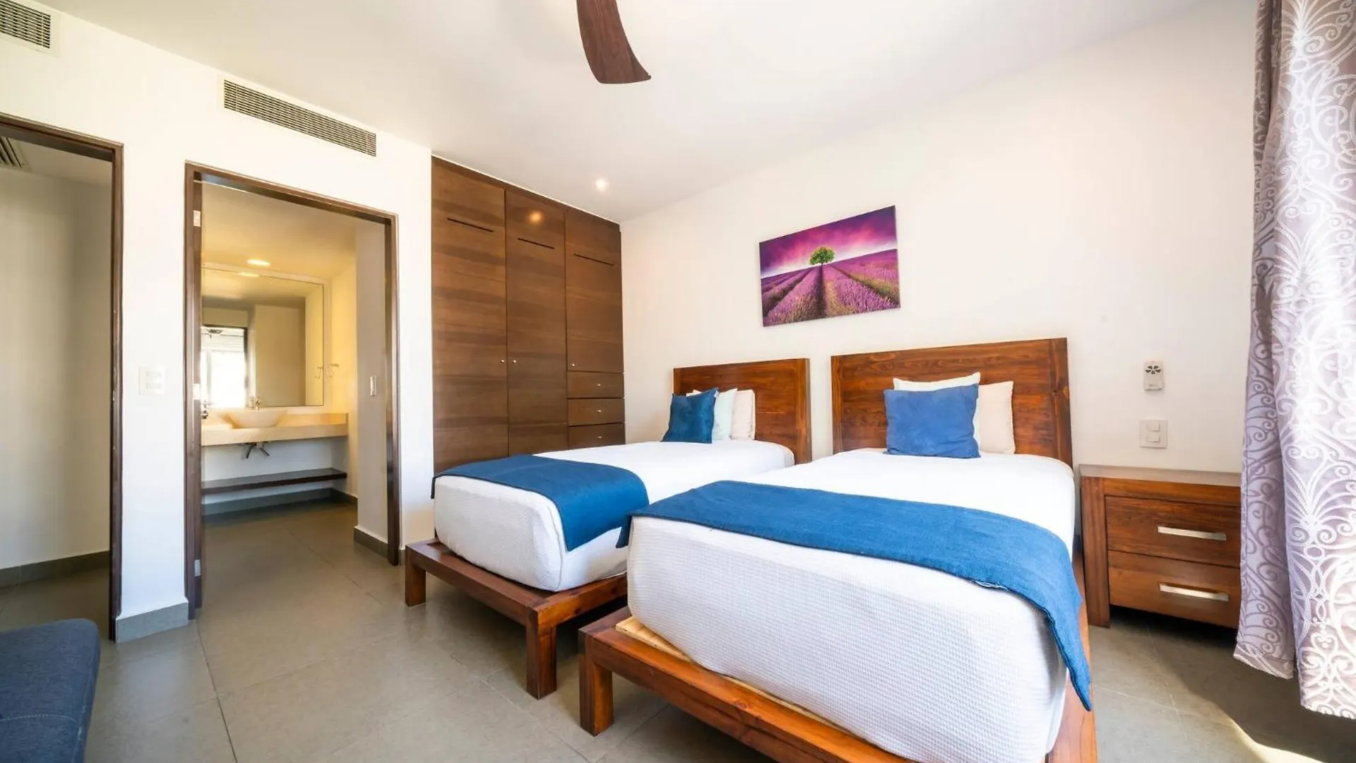2 Bedroom Condo With 4 Pools & Gym - Vaiven 124 - Playacar Playa del Carmen 0*,